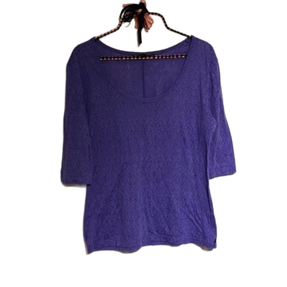 Victoria’s Secret 3/4 sleeve top